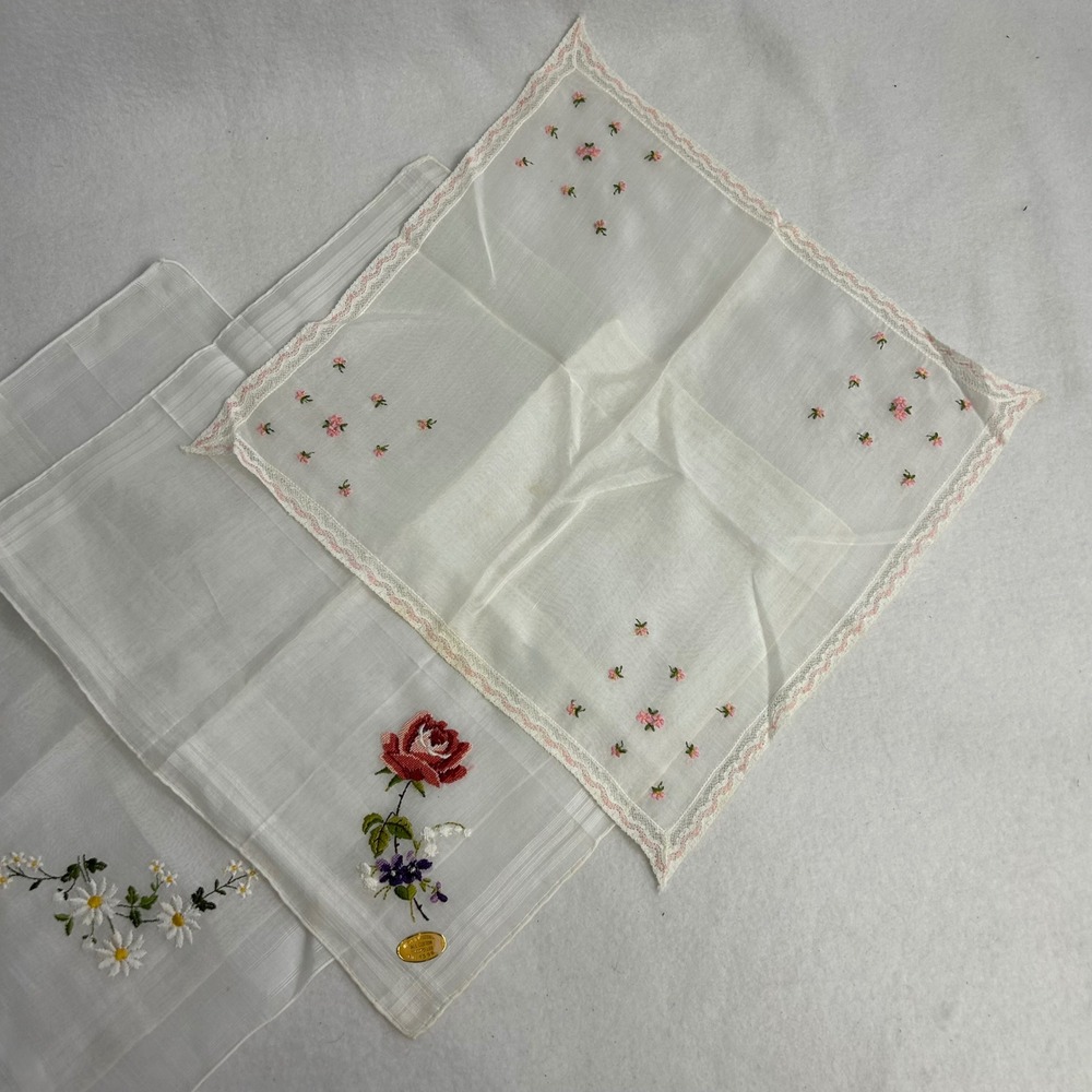 Vintage Cottagecore Swiss Cotton Handkerchiefs Gerbrend Treasure Masters 4pc - Picture 6 of 10